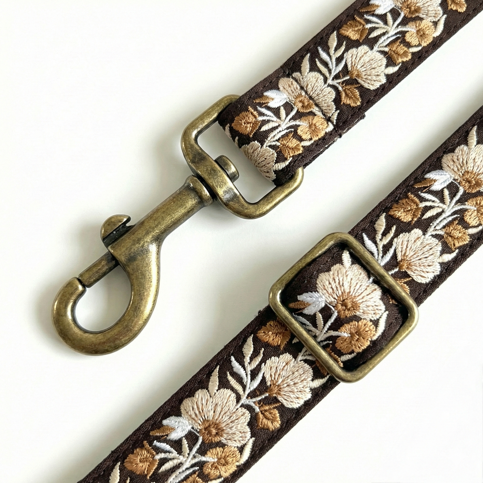 Gold bloom: Adjustable Leash